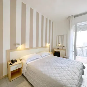 *** Hotel Aura Living Italy